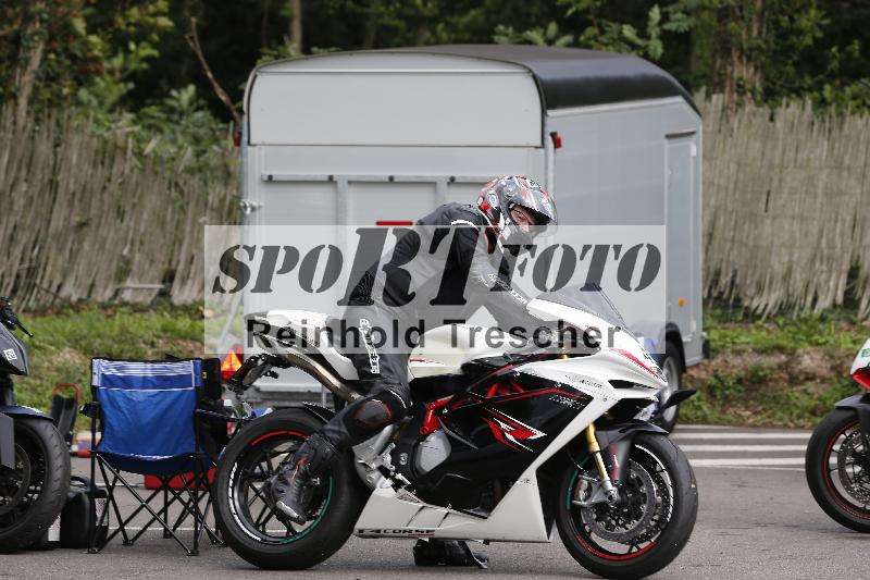 /53 16.09.2025 Track Day Domi Aegerter ADR/Impressionen